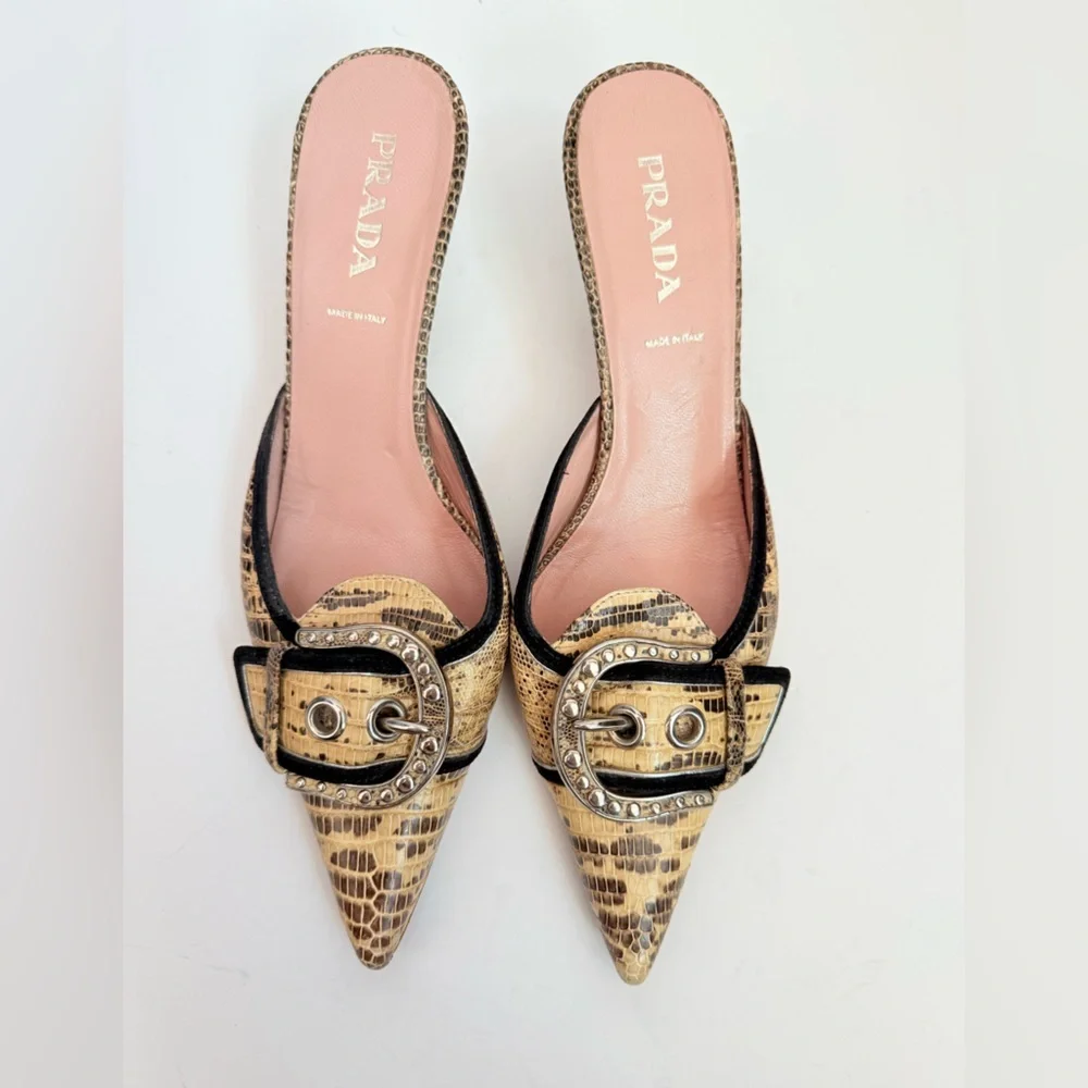 Prada Beige/ Tan Python snakeskin Vintage Buckle Embellished Kitten mules EU37.5 - Picture 2 of 8